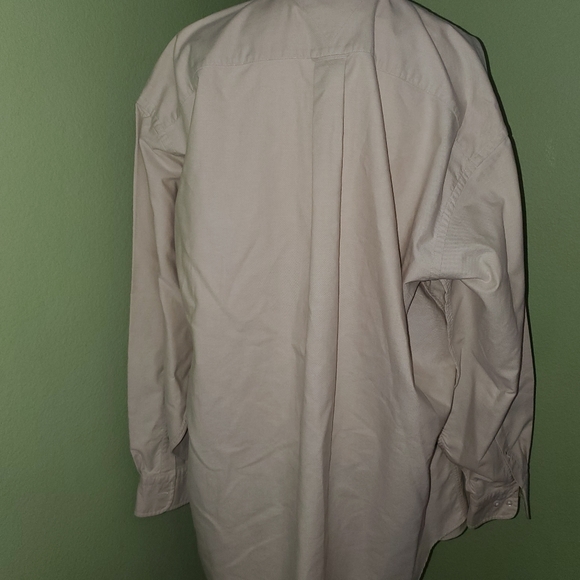 Vintage Tommy Hilfiger tan long.sleeve button down. 16.5 32-33. - Picture 3 of 11